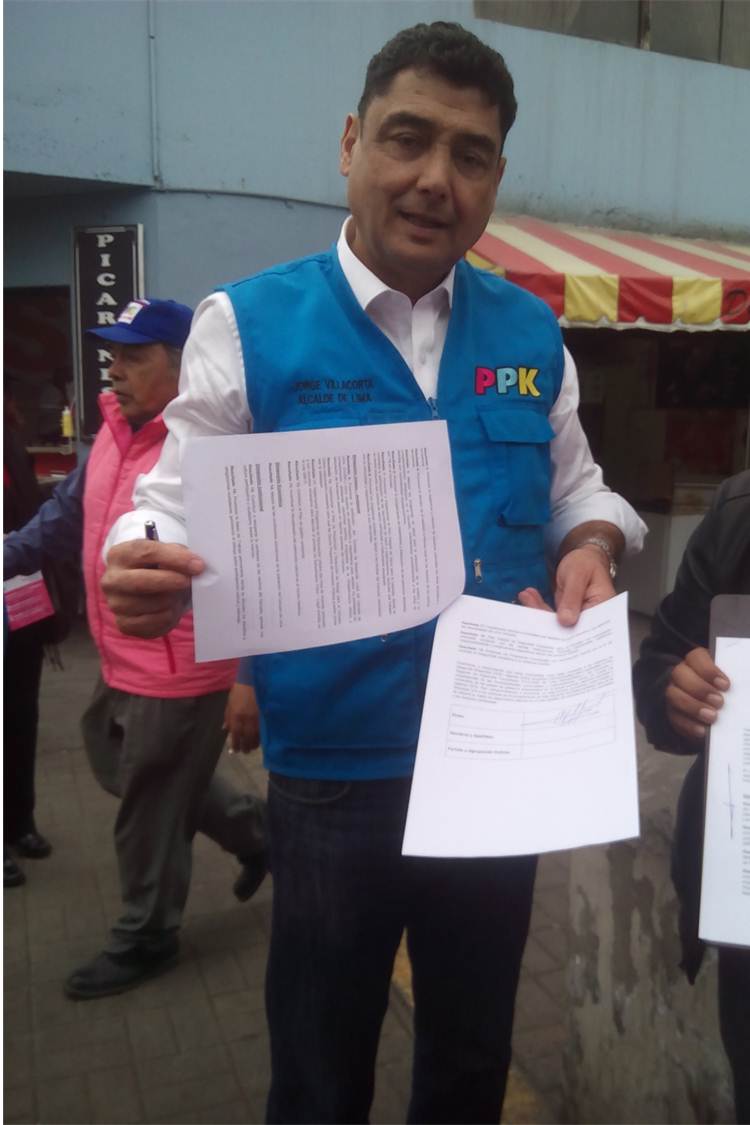 jorge_villacorta_de_peruanos_por_el_kambio.jpg