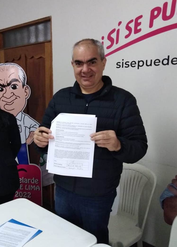manuel_velarde_de_siempre_unidos.jpg